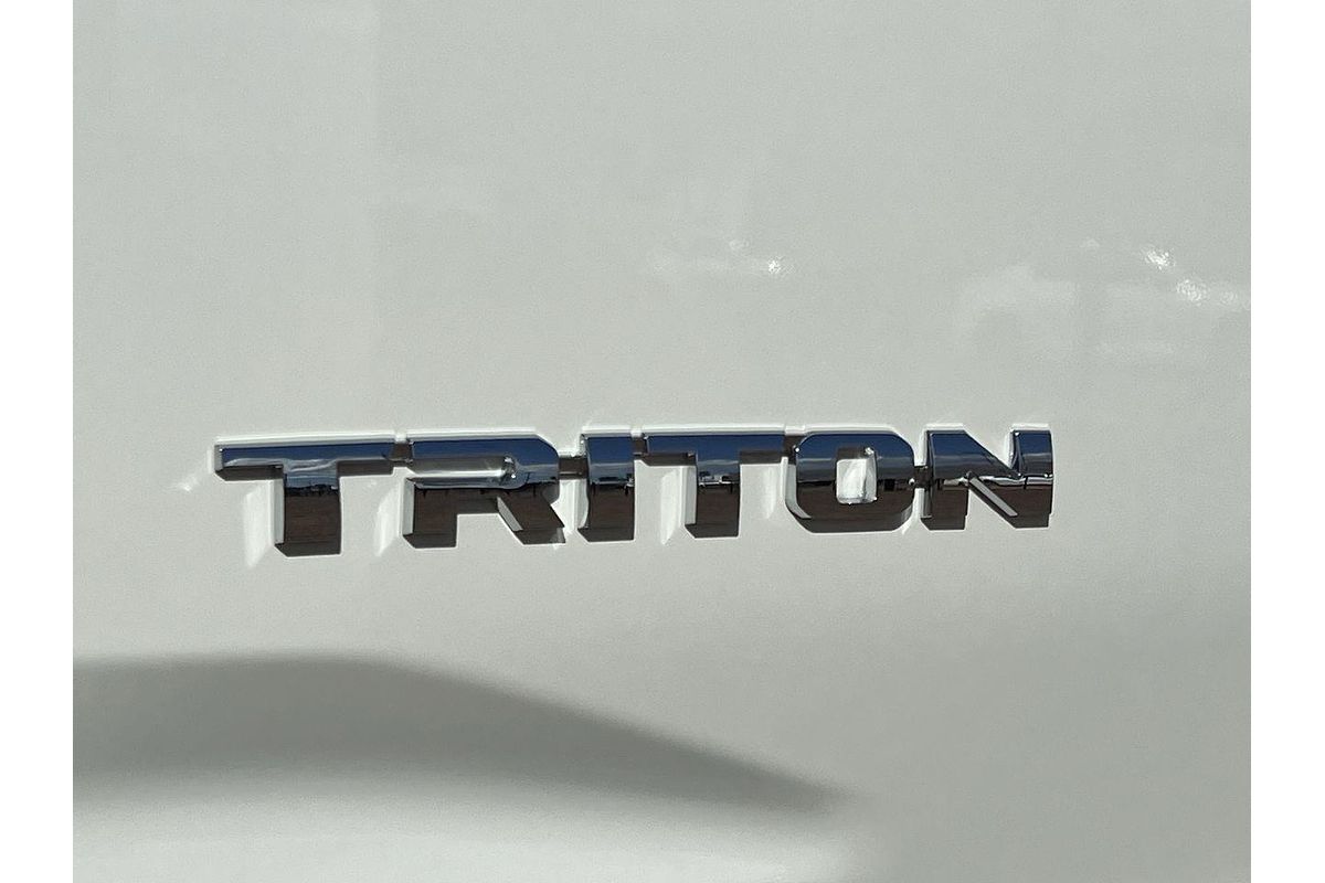 2025 Mitsubishi Triton GLX+ MV 4X4