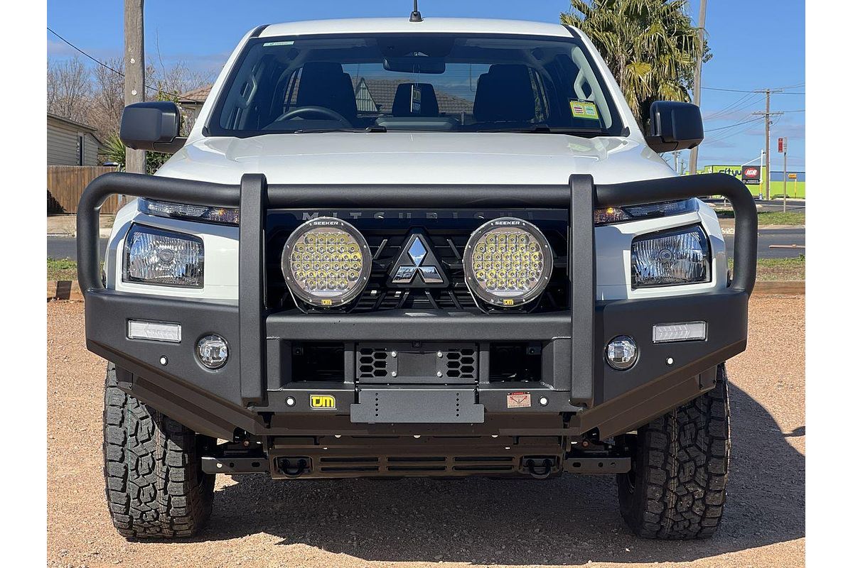 2025 Mitsubishi Triton GLX+ MV 4X4