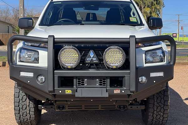 2025 Mitsubishi Triton GLX+ MV 4X4