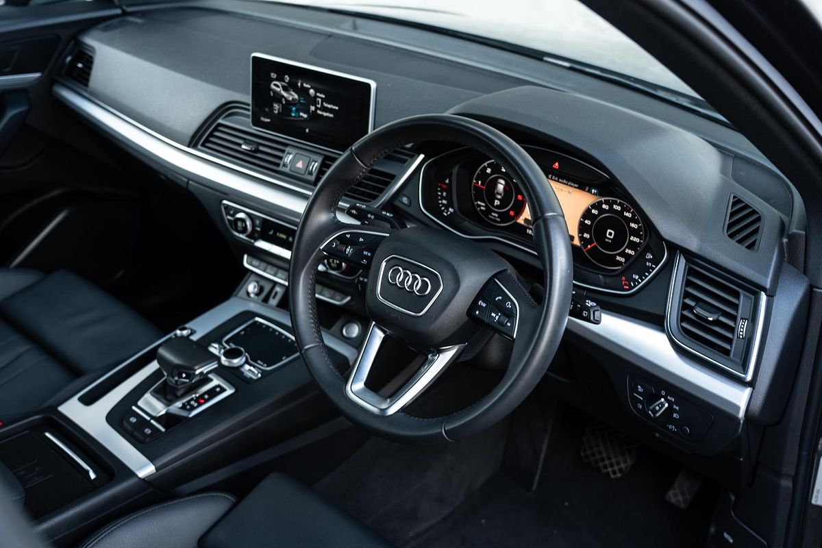 2019 Audi Q5 40 TDI sport FY