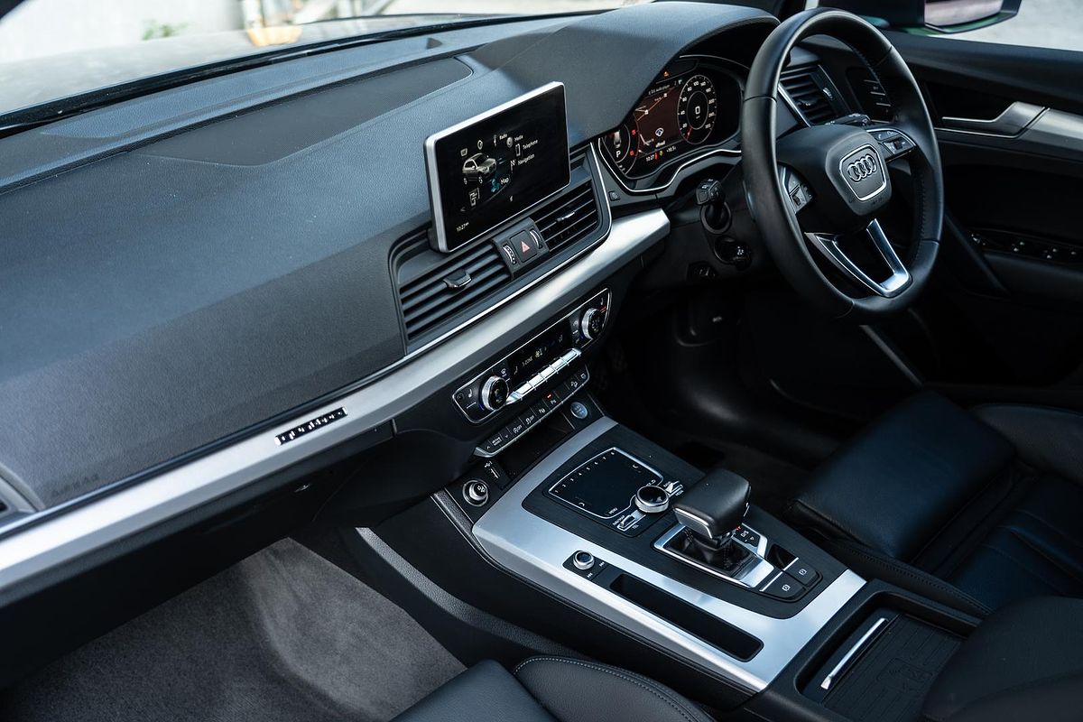 2019 Audi Q5 40 TDI sport FY