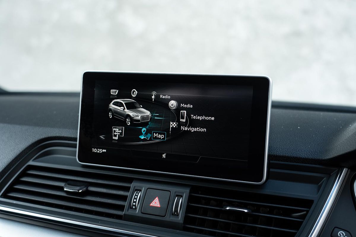 2019 Audi Q5 40 TDI sport FY