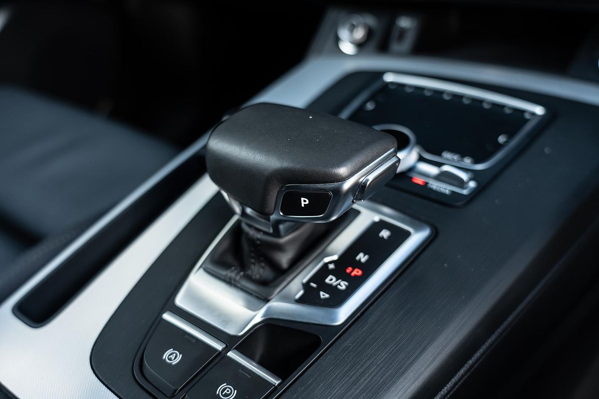 2019 Audi Q5 40 TDI sport FY