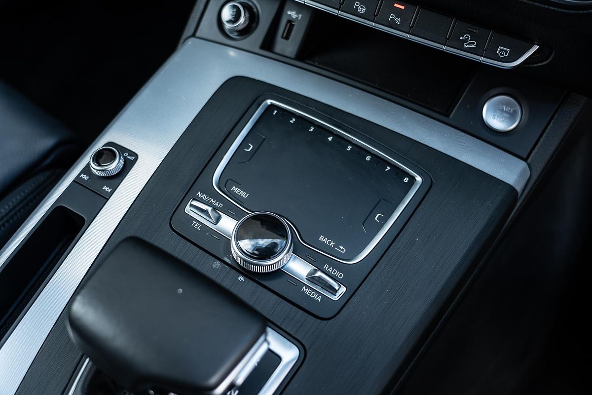 2019 Audi Q5 40 TDI sport FY