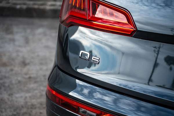 2019 Audi Q5 40 TDI sport FY