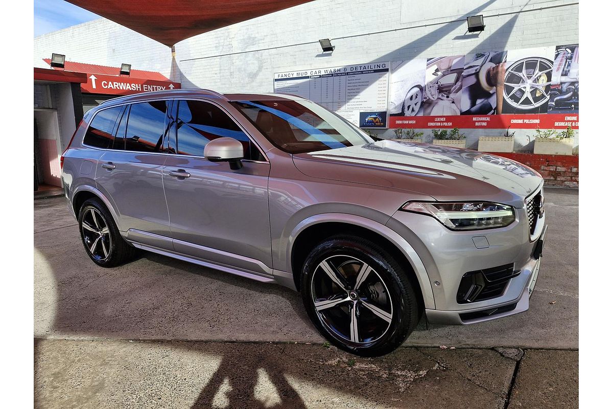 2016 Volvo XC90 T8 R-Design