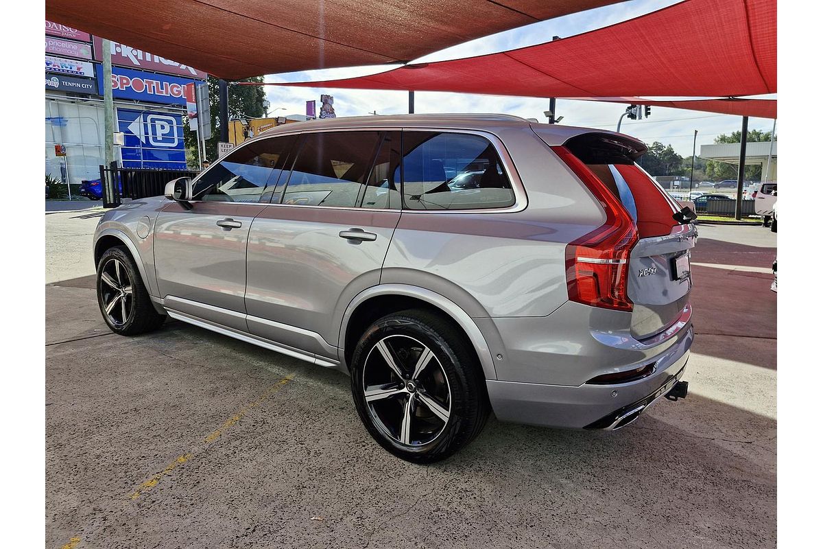 2016 Volvo XC90 T8 R-Design