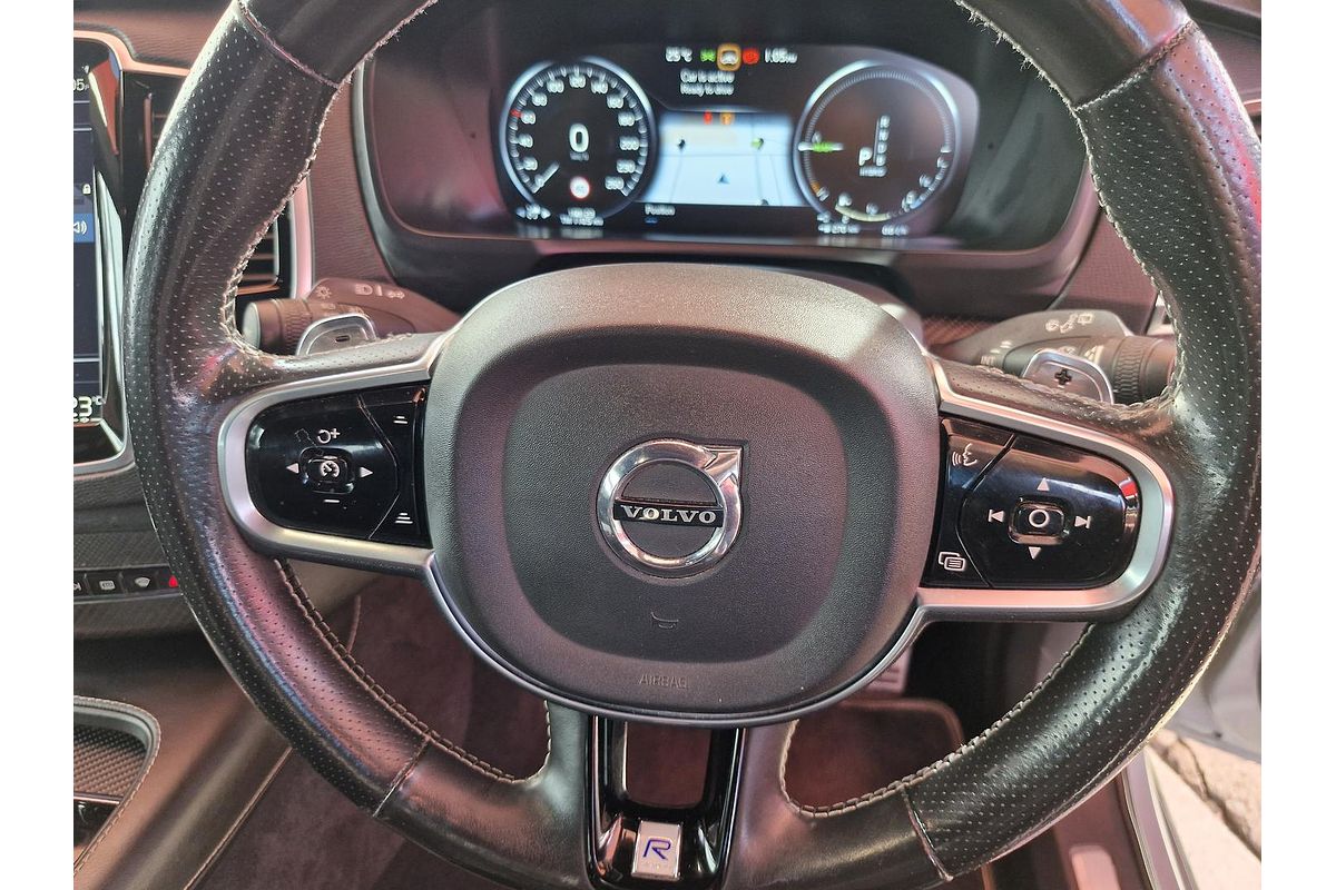 2016 Volvo XC90 T8 R-Design