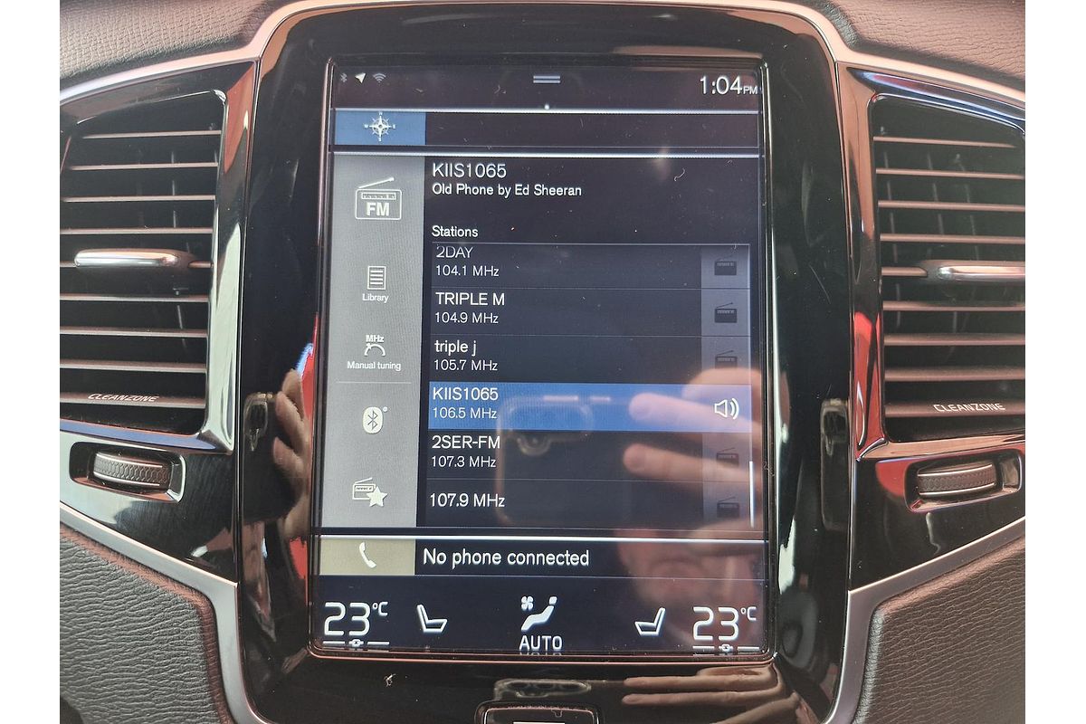 2016 Volvo XC90 T8 R-Design