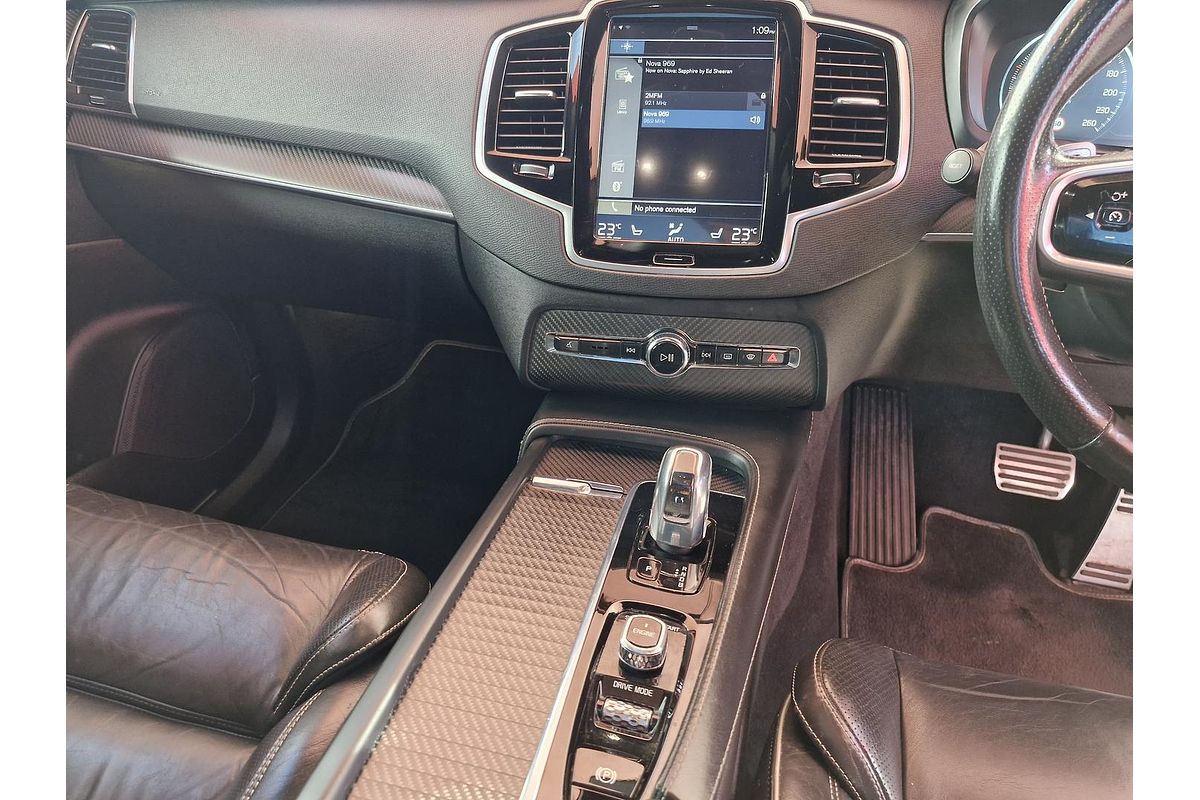 2016 Volvo XC90 T8 R-Design