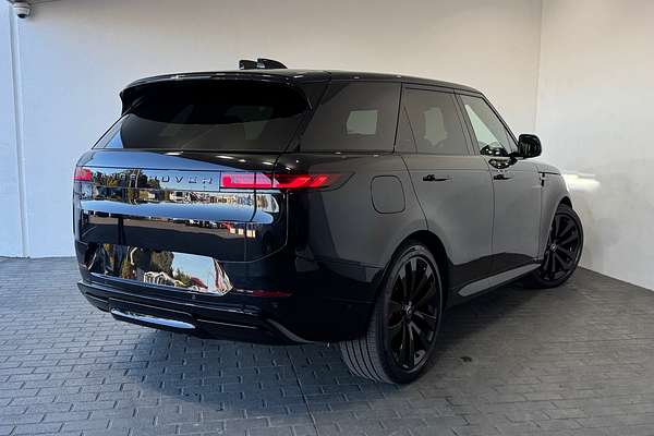 2025 Land Rover Range Rover Sport D300 Dynamic SE L461