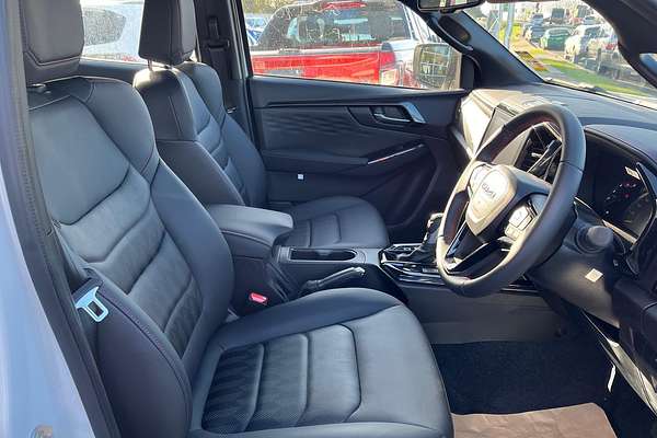 2024 Isuzu D-MAX X-TERRAIN 4X4