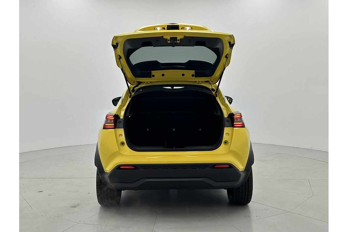 2024 Nissan JUKE ST-L F16
