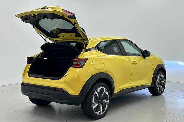 2024 Nissan JUKE ST-L F16
