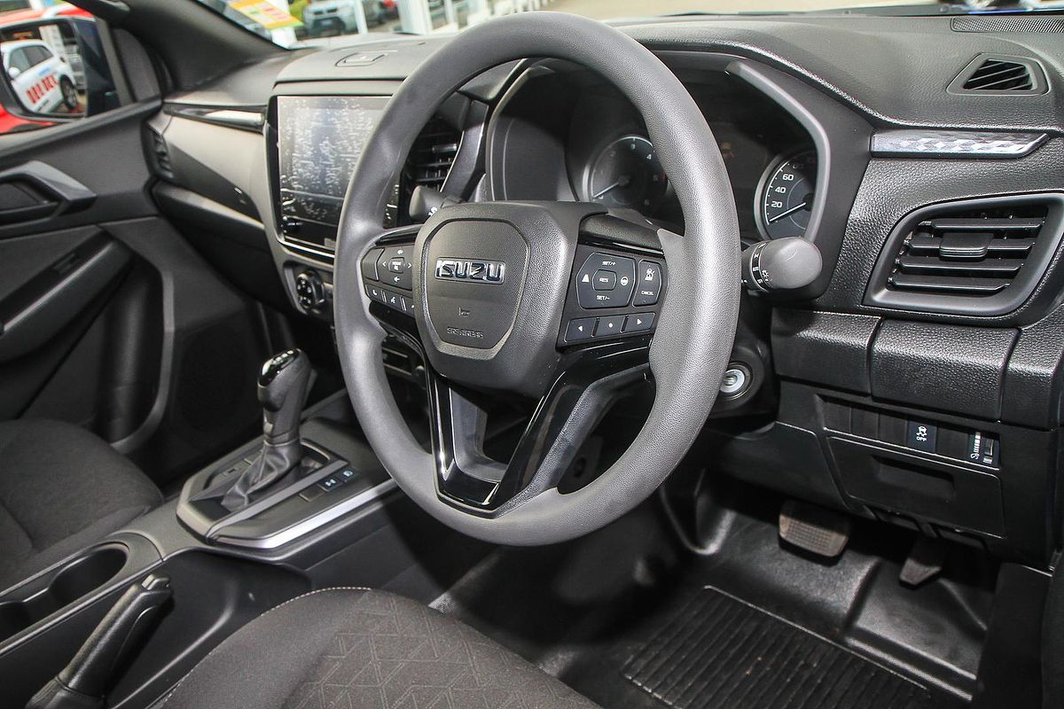 2025 Isuzu D-MAX X-RIDER 4X4