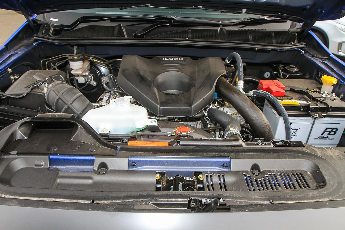 2025 Isuzu D-MAX X-RIDER 4X4