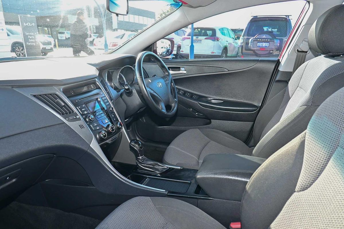 2012 Hyundai i45 Active YF