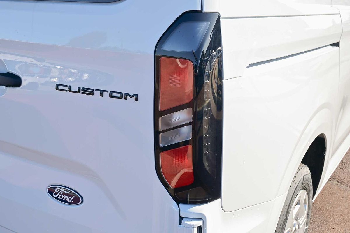 2025 Ford Transit Custom Trend SWB AV SWB