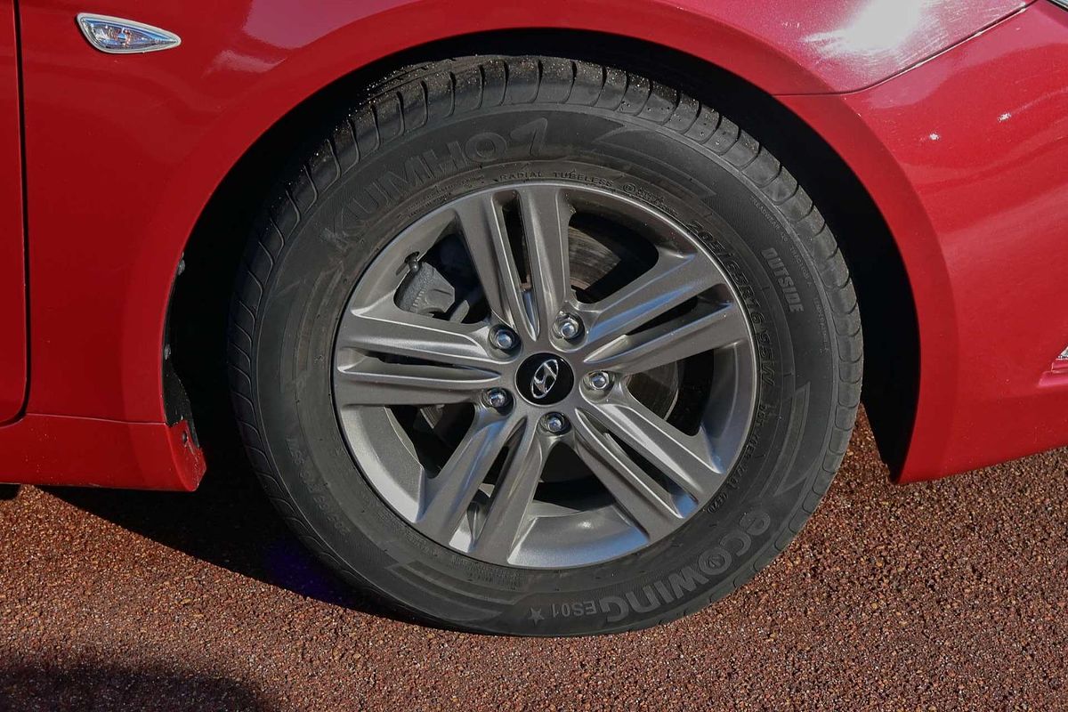 2012 Hyundai i45 Active YF
