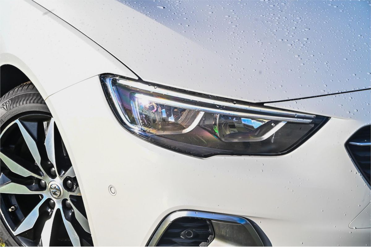 2018 Holden Commodore RS ZB