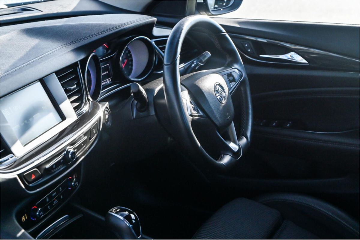 2018 Holden Commodore RS ZB
