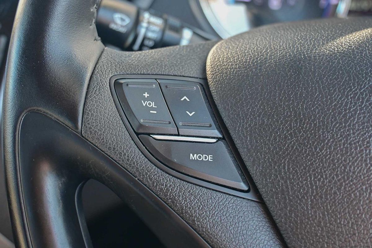2012 Hyundai i45 Active YF