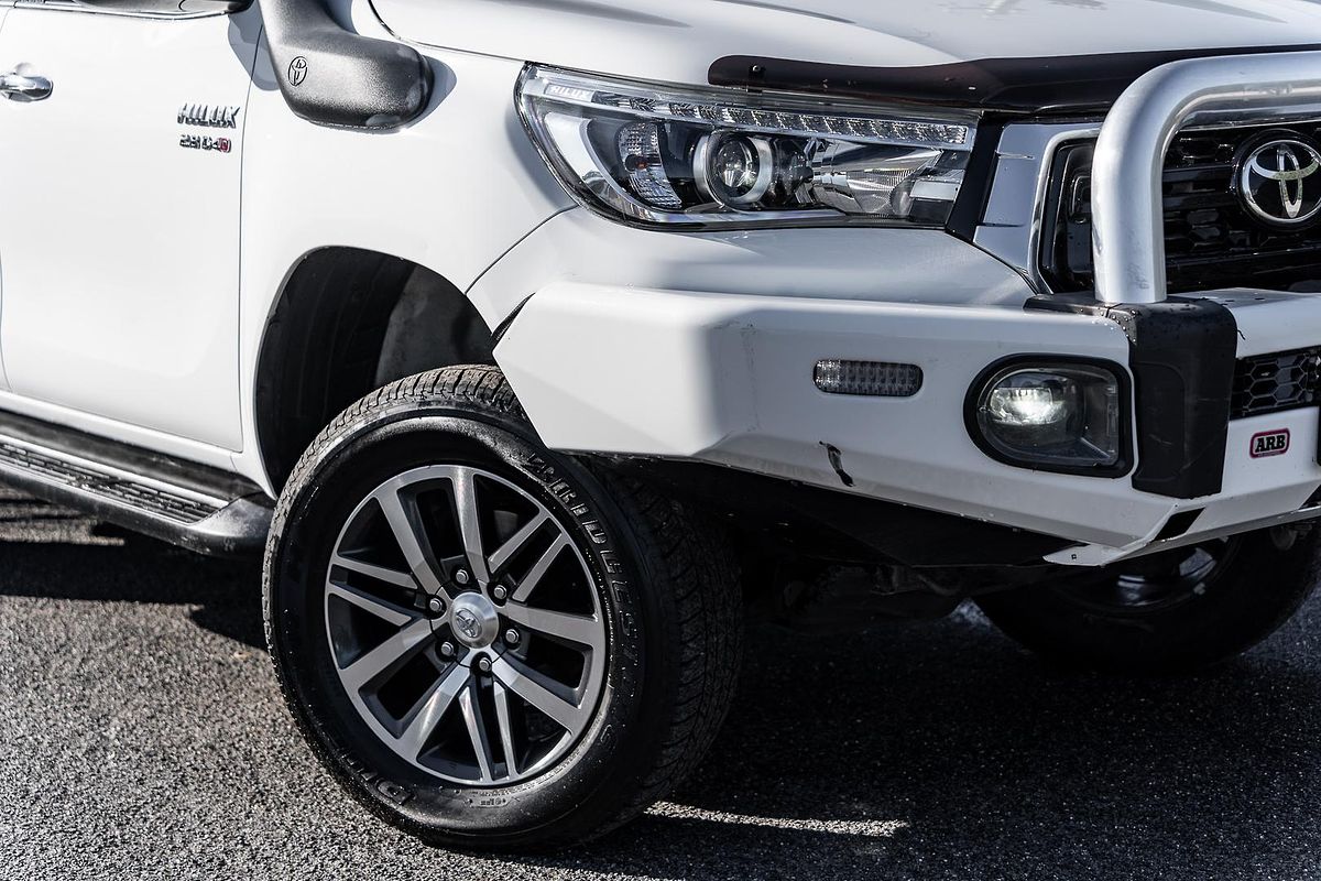 2020 Toyota Hilux SR5 GUN126R 4X4