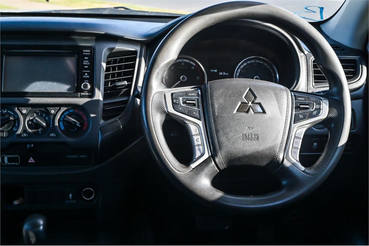 2021 Mitsubishi Triton GLX MR 4X4