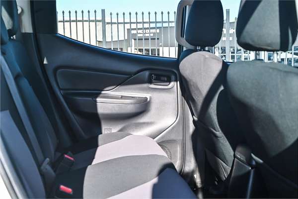 2021 Mitsubishi Triton GLX MR 4X4