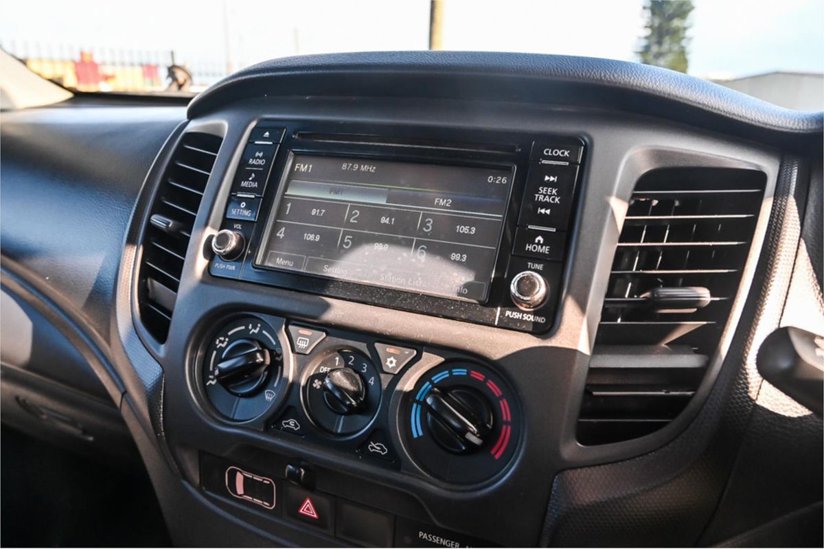 2021 Mitsubishi Triton GLX MR 4X4