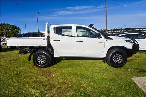 2021 Mitsubishi Triton GLX MR 4X4