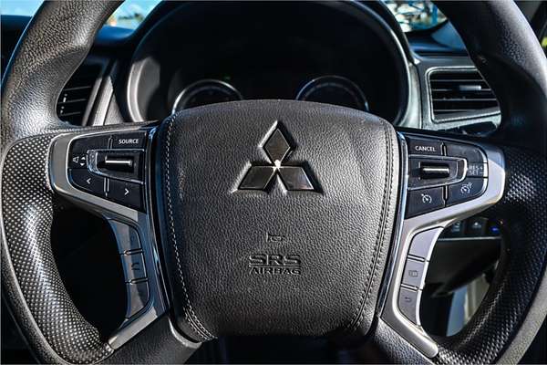 2021 Mitsubishi Triton GLX MR 4X4