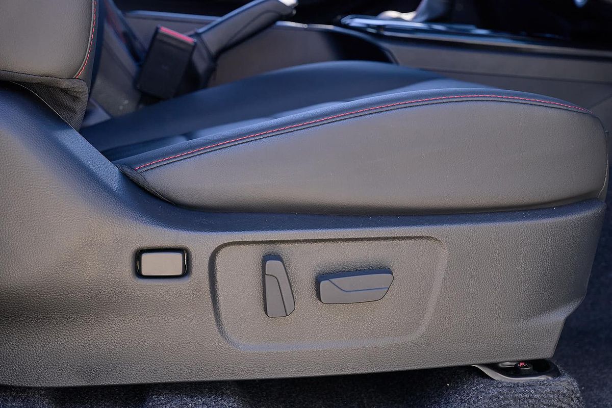 2025 Isuzu D-MAX X-TERRAIN 4X4