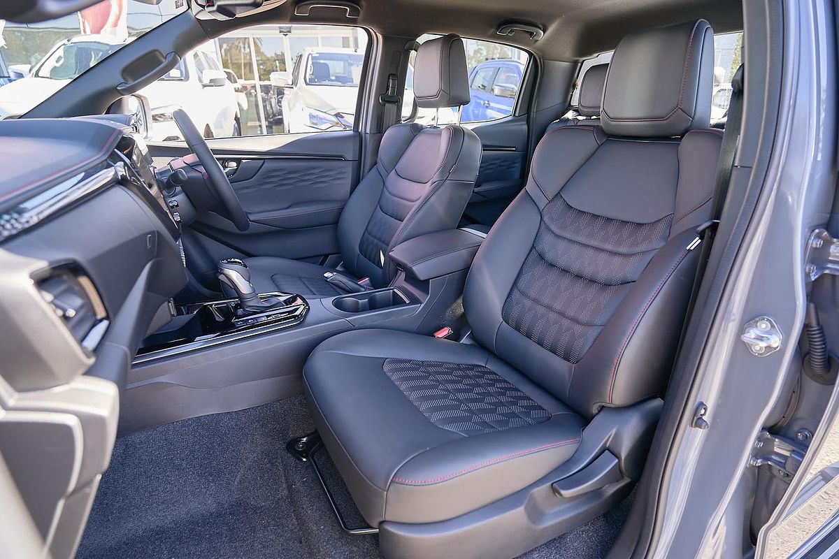 2025 Isuzu D-MAX X-TERRAIN 4X4