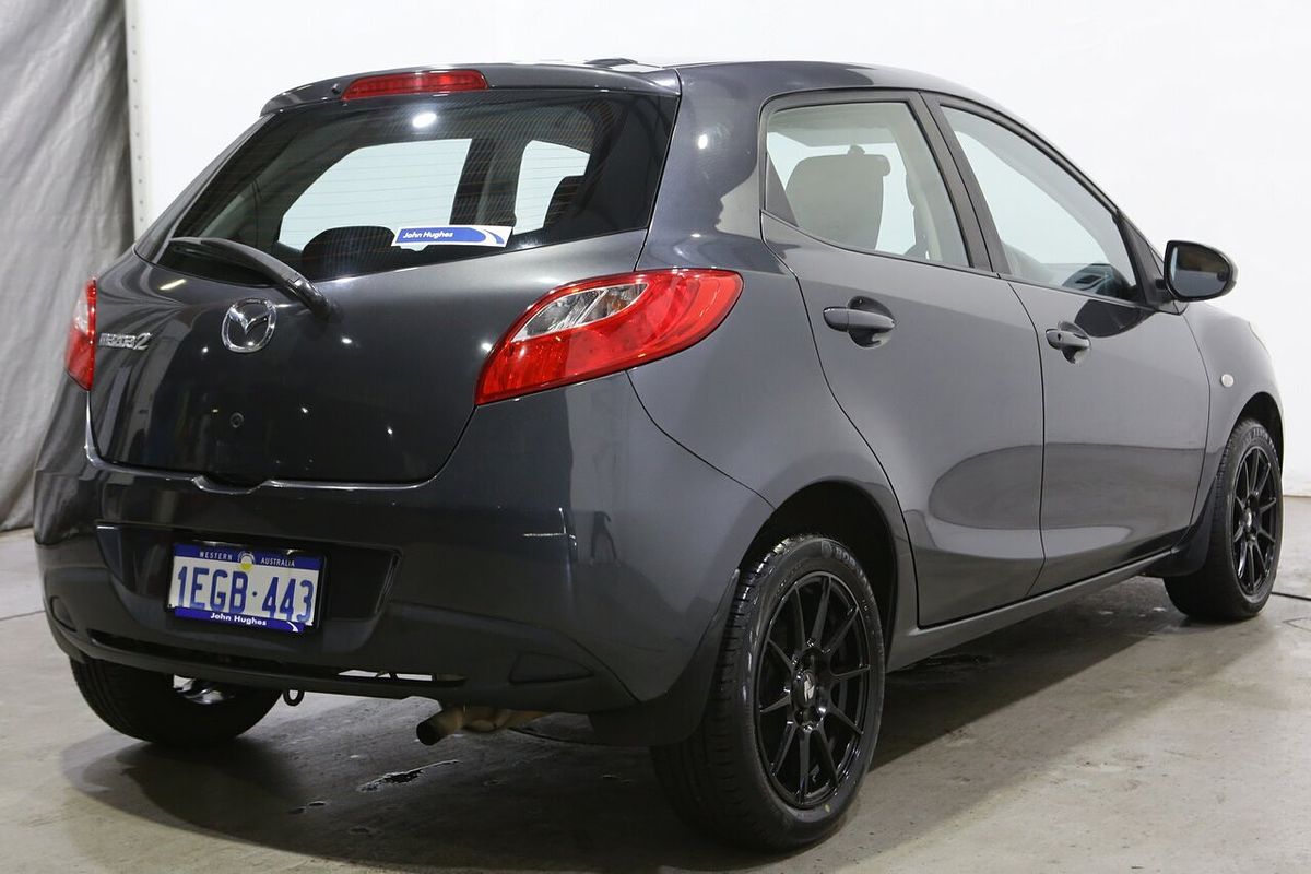 2013 Mazda 2 Genki DE Series 2