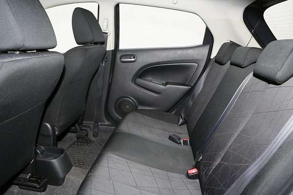2013 Mazda 2 Genki DE Series 2