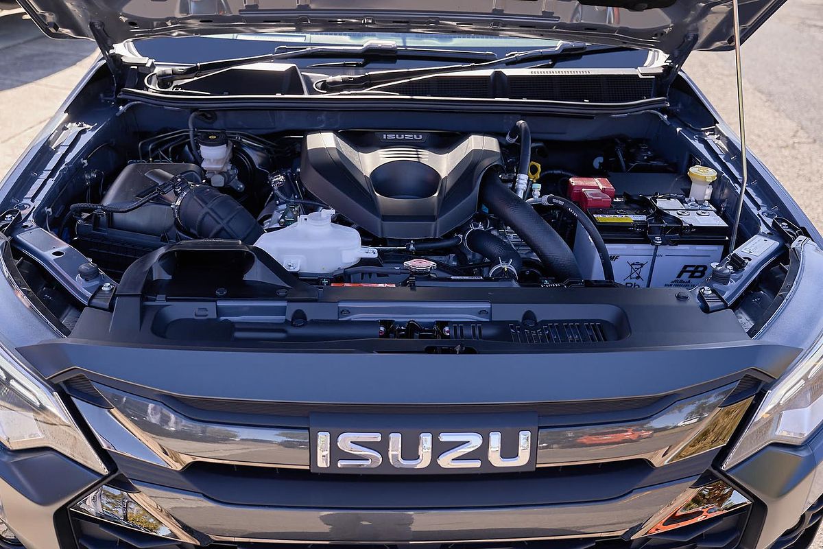 2025 Isuzu D-MAX X-TERRAIN 4X4