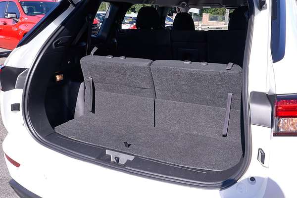 2024 Mitsubishi Outlander ES ZM