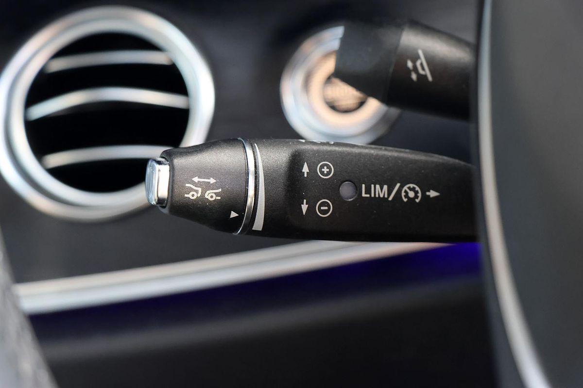 2016 Mercedes-Benz E-Class E200 W213