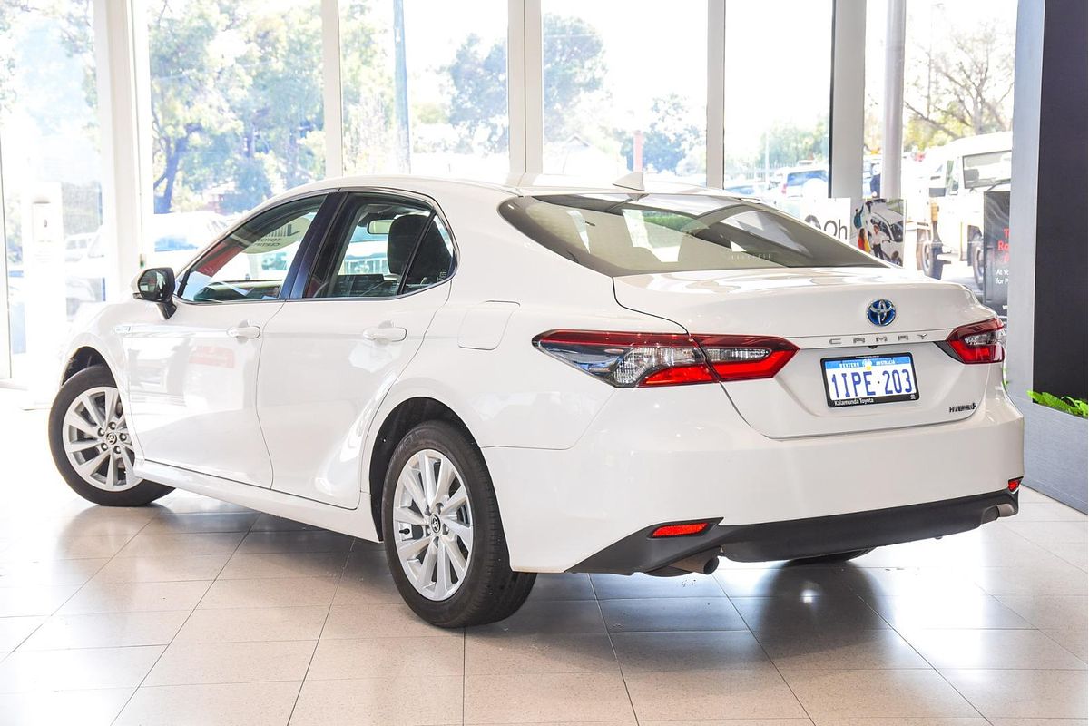 2024 Toyota Camry Ascent AXVH70R