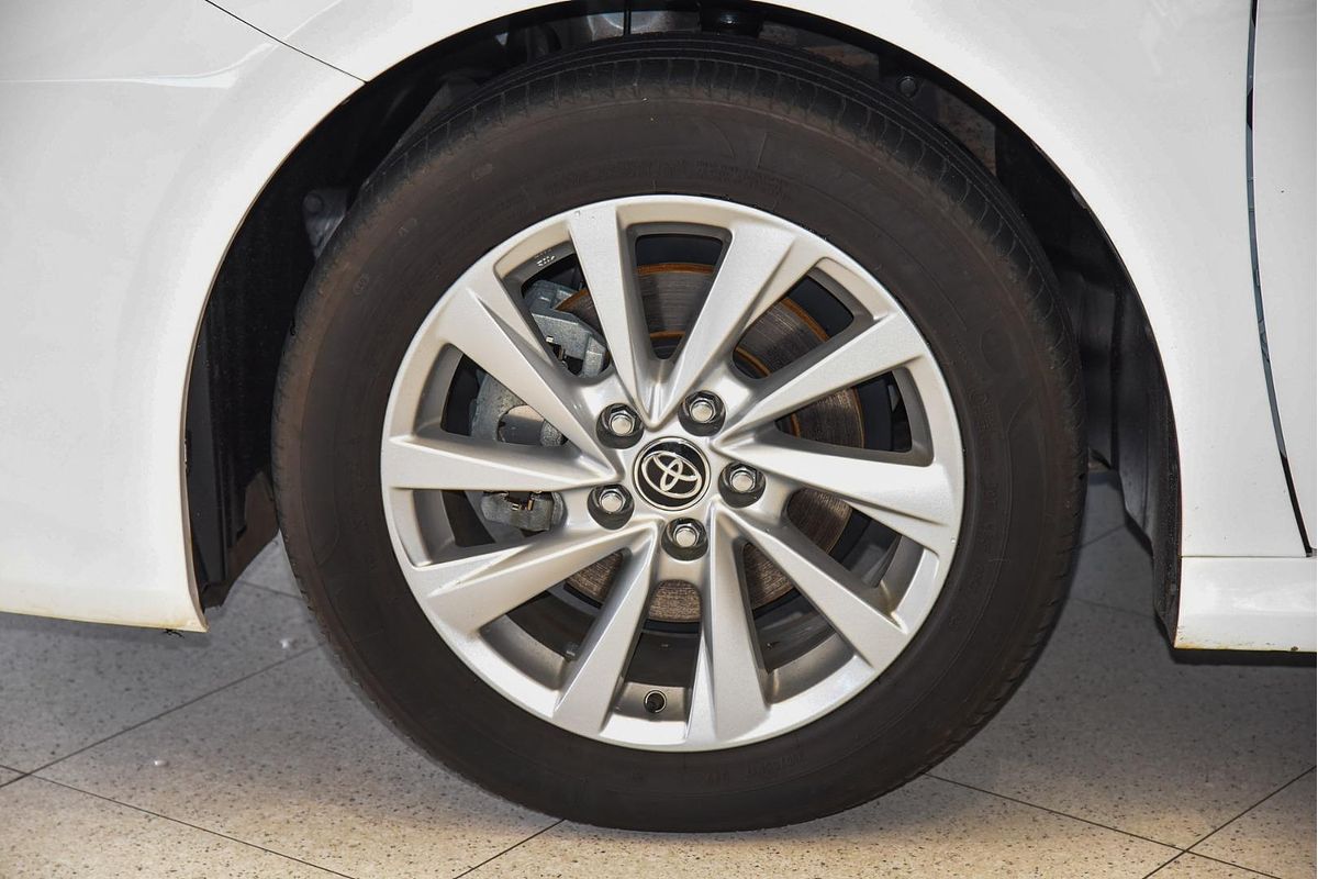 2024 Toyota Camry Ascent AXVH70R
