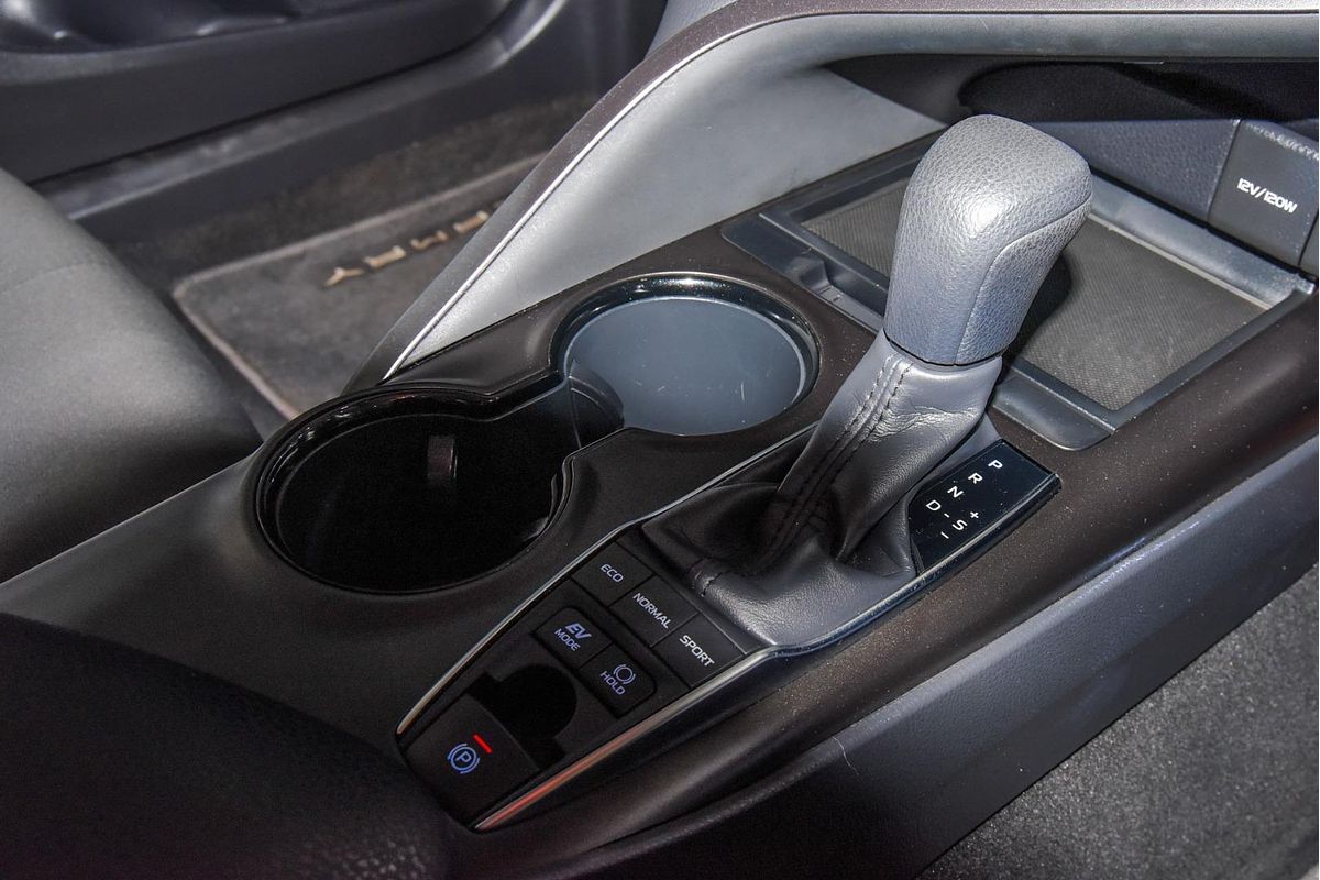 2024 Toyota Camry Ascent AXVH70R