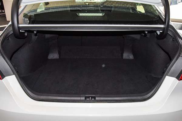 2024 Toyota Camry Ascent AXVH70R