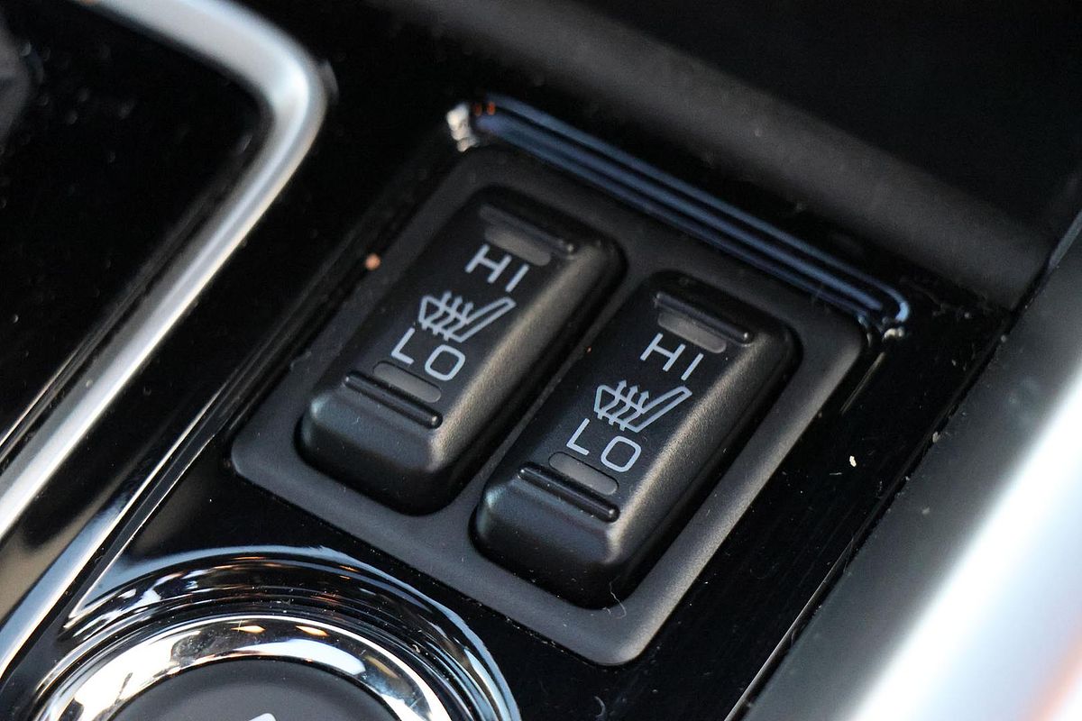 2024 Mitsubishi Eclipse Cross Exceed YB