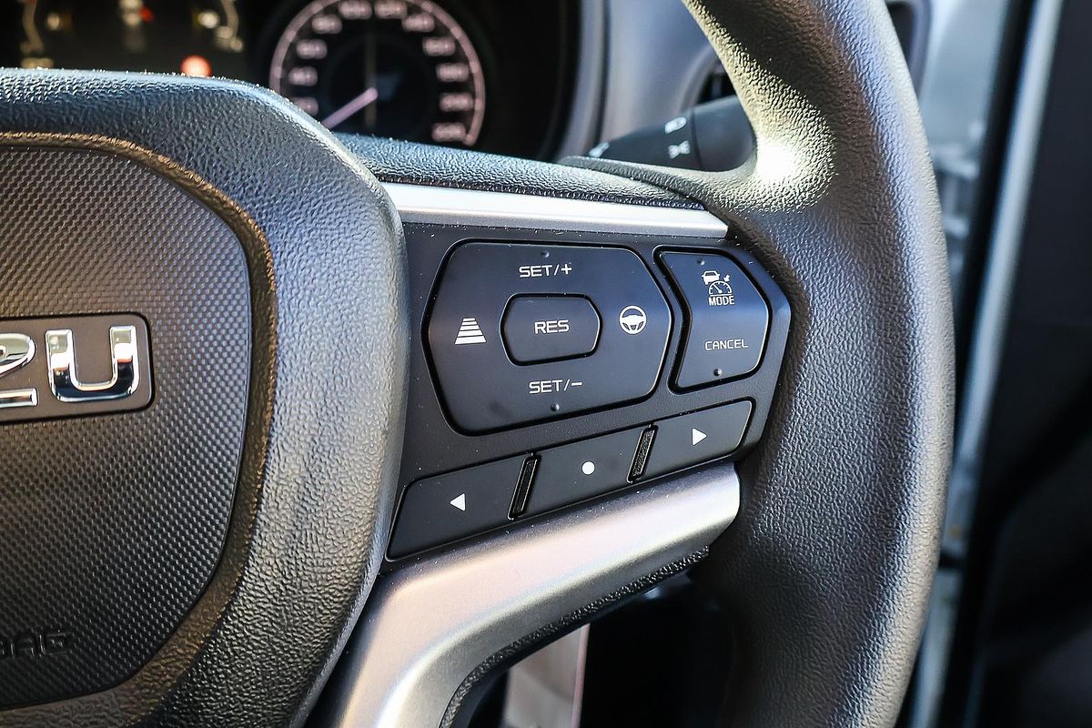 2024 Isuzu D-MAX SX 4X4