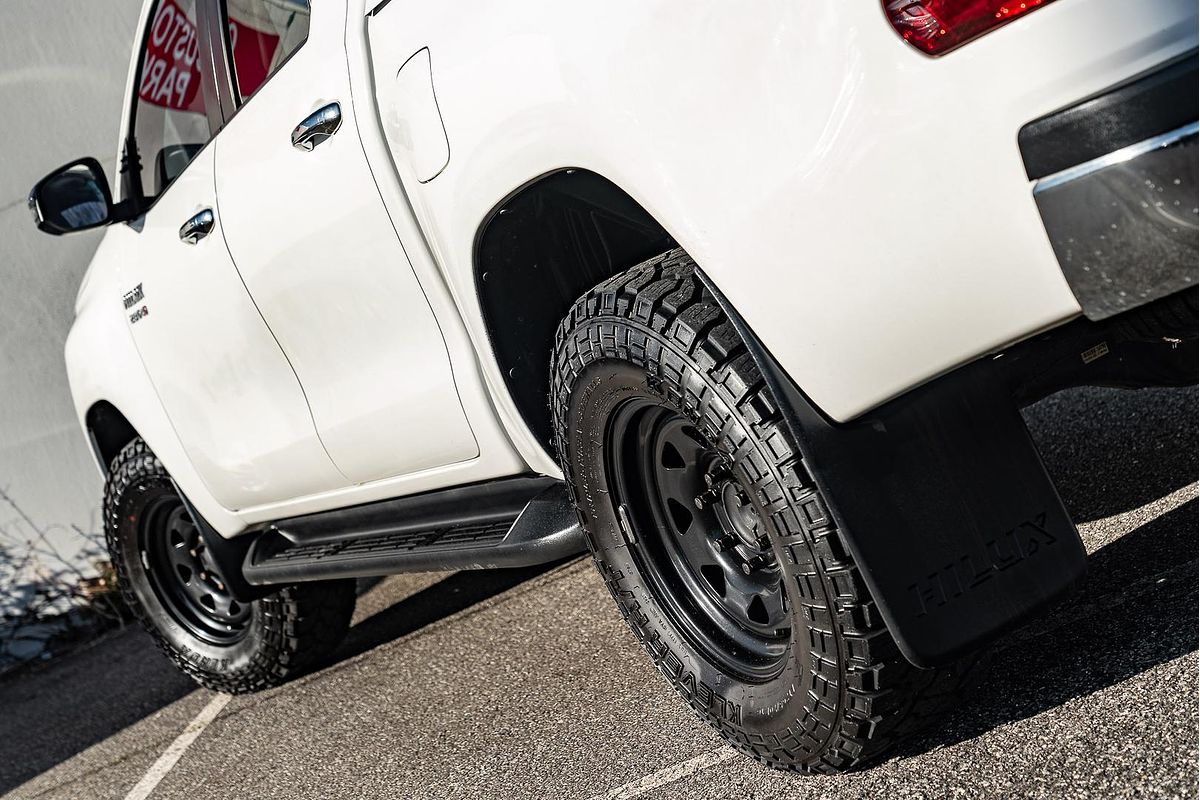 2020 Toyota Hilux SR5 GUN126R 4X4