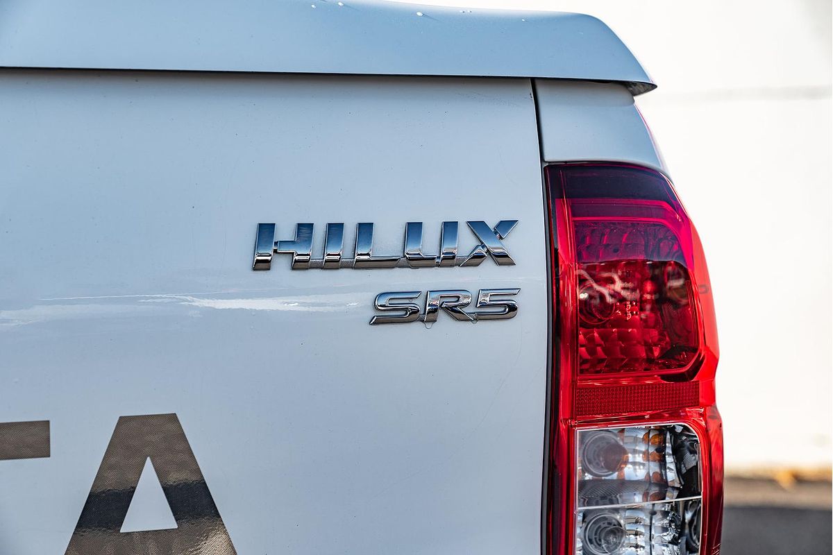 2020 Toyota Hilux SR5 GUN126R 4X4
