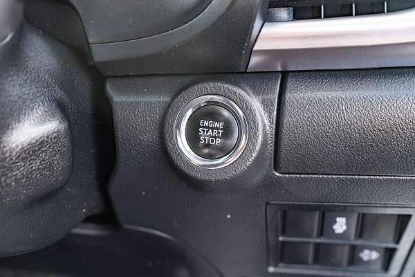2020 Toyota Hilux SR5 GUN126R 4X4