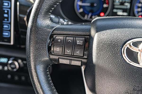 2020 Toyota Hilux SR5 GUN126R 4X4