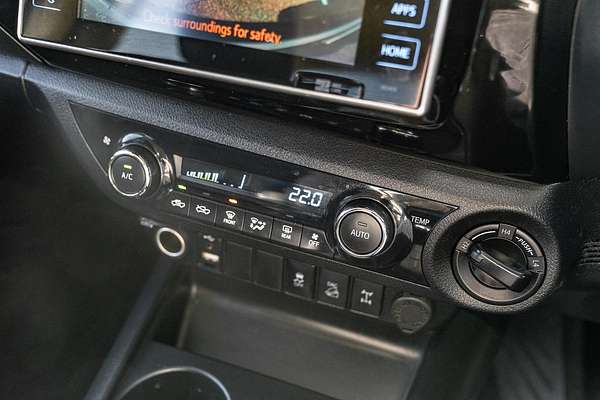 2020 Toyota Hilux SR5 GUN126R 4X4